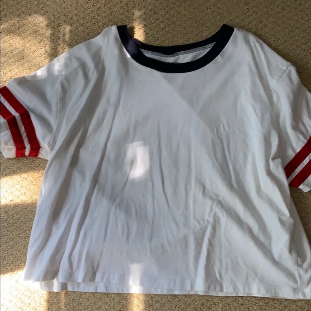 crew neck tee shirt